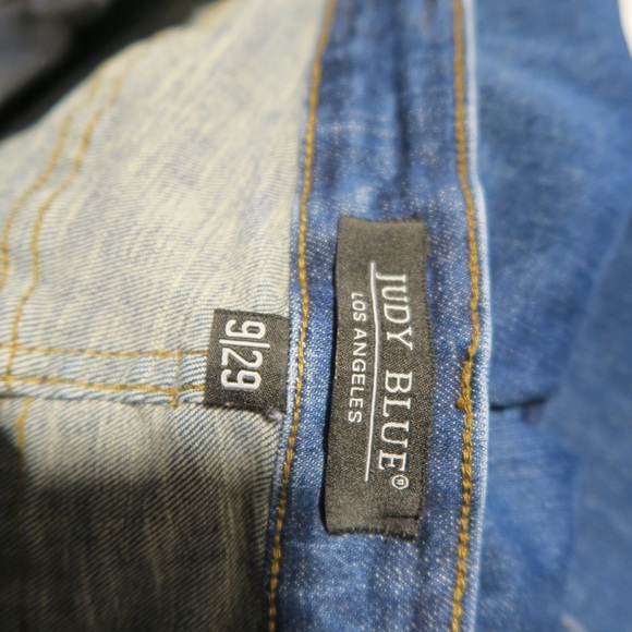 Judy Blue Relaxed Fit Jeans Distressed Mid Rise Boyfriend Casual Destroyed 9 - Picture 9 of 10